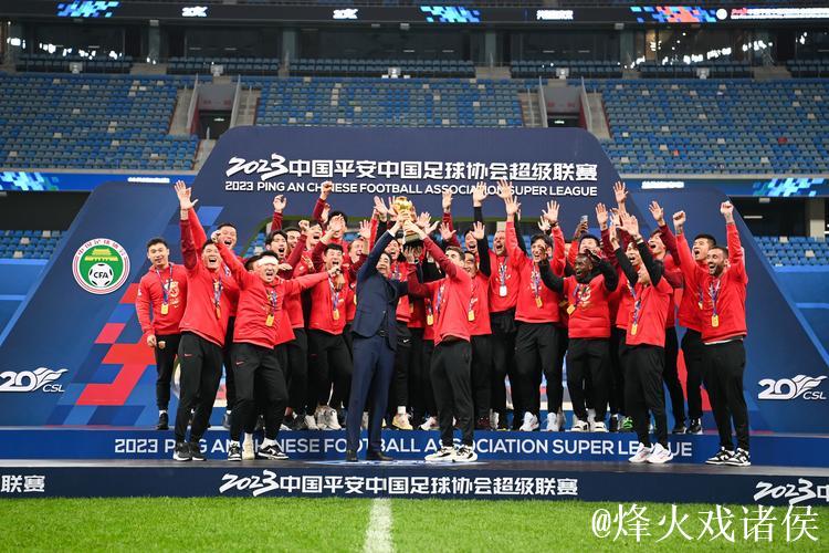 卫冕冠军上海海港在新老交替中 看到了追赶的希望 卫冕冠军上海海港在新老交替中 看到了追赶的希望